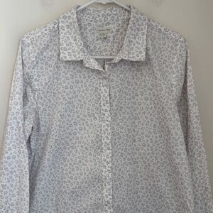 Garnet Hill women’s animal print Gray Patterned women’s button down Shirt 12 EUC